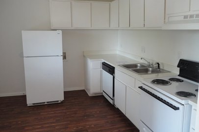 Country Gardens kitchen